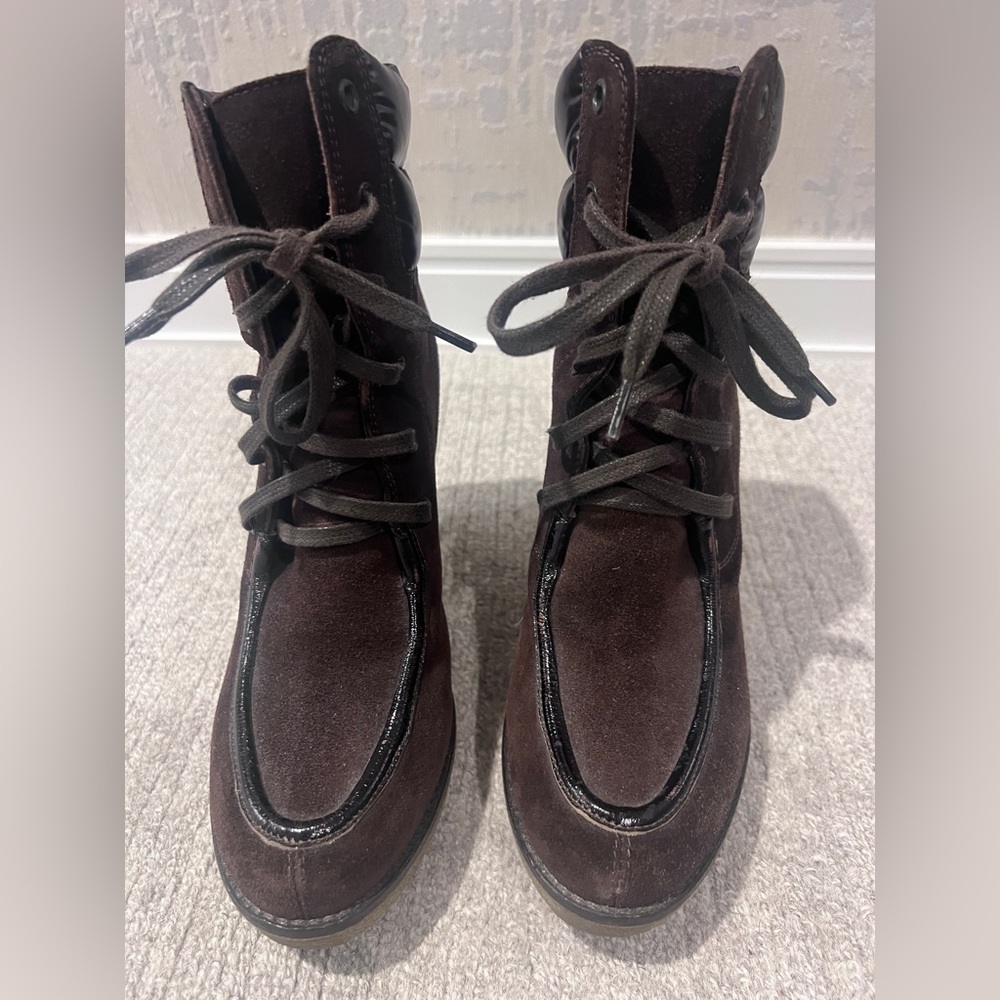 MONCLER wedge booties